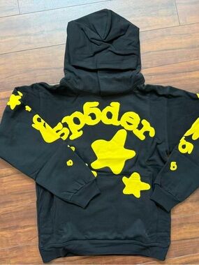 Black Yellow Star Hoodie Streetwear Pullover Sweatshirt Unisex Sp5der Style